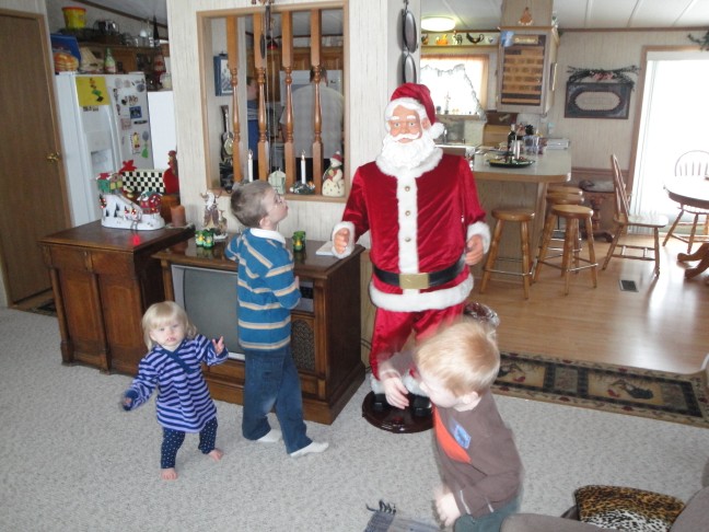 2010 kids with Santa at dad's house